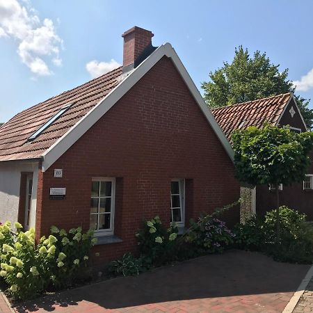 Ferienhaus Wattwurm Rysum Exterior photo